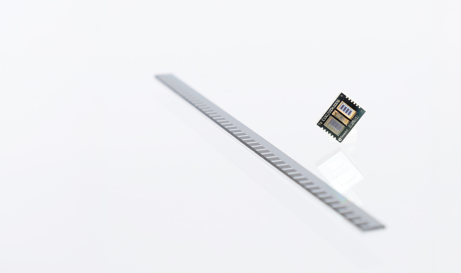 SmarAct metrology slider for precision measurement and positioning verification